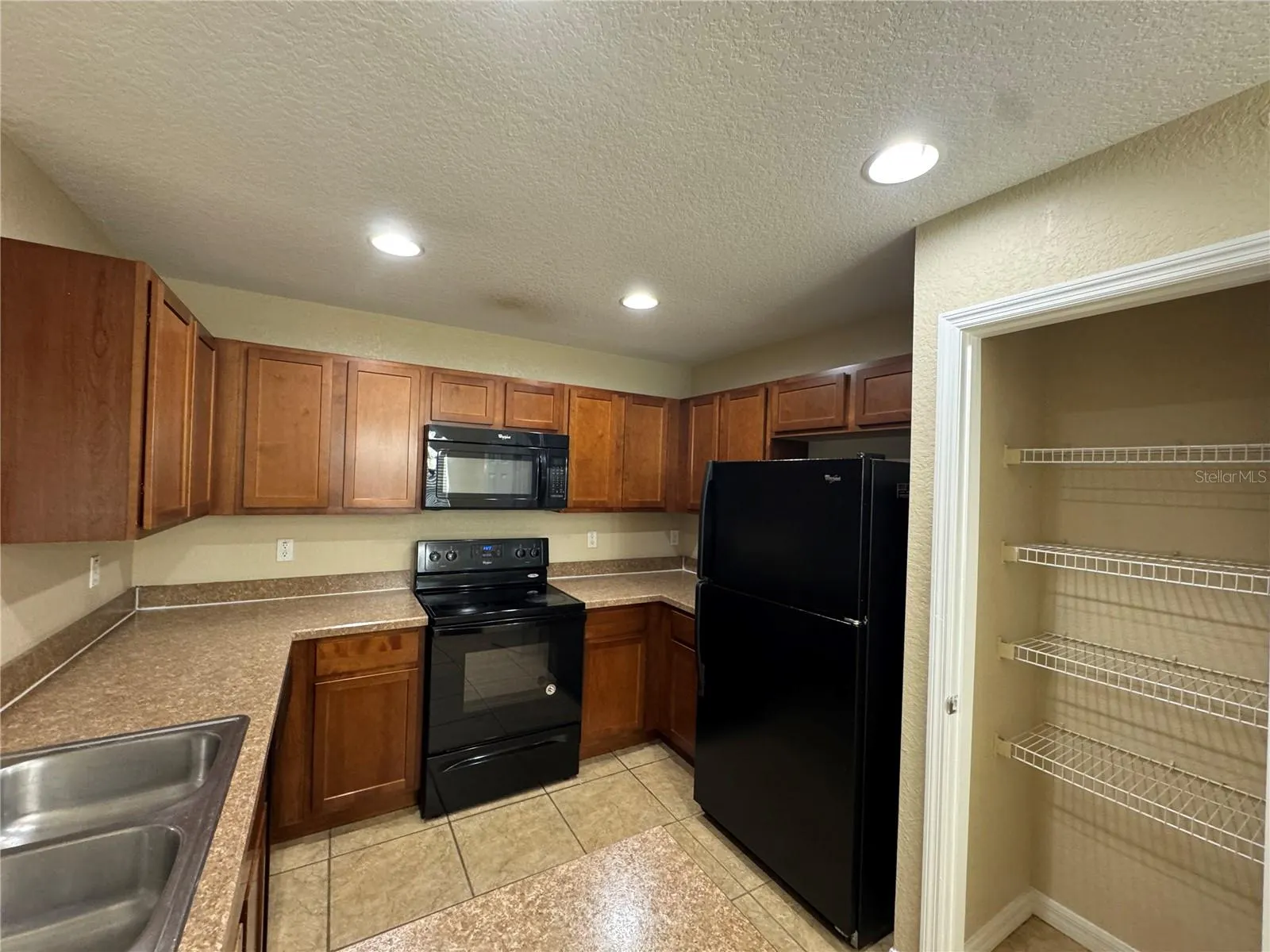 1530 MERRIMACK PKWY