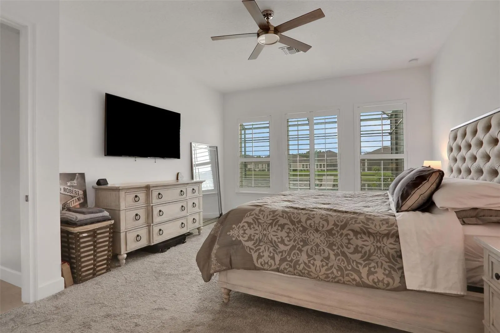 402 AQUAMARINE WAY