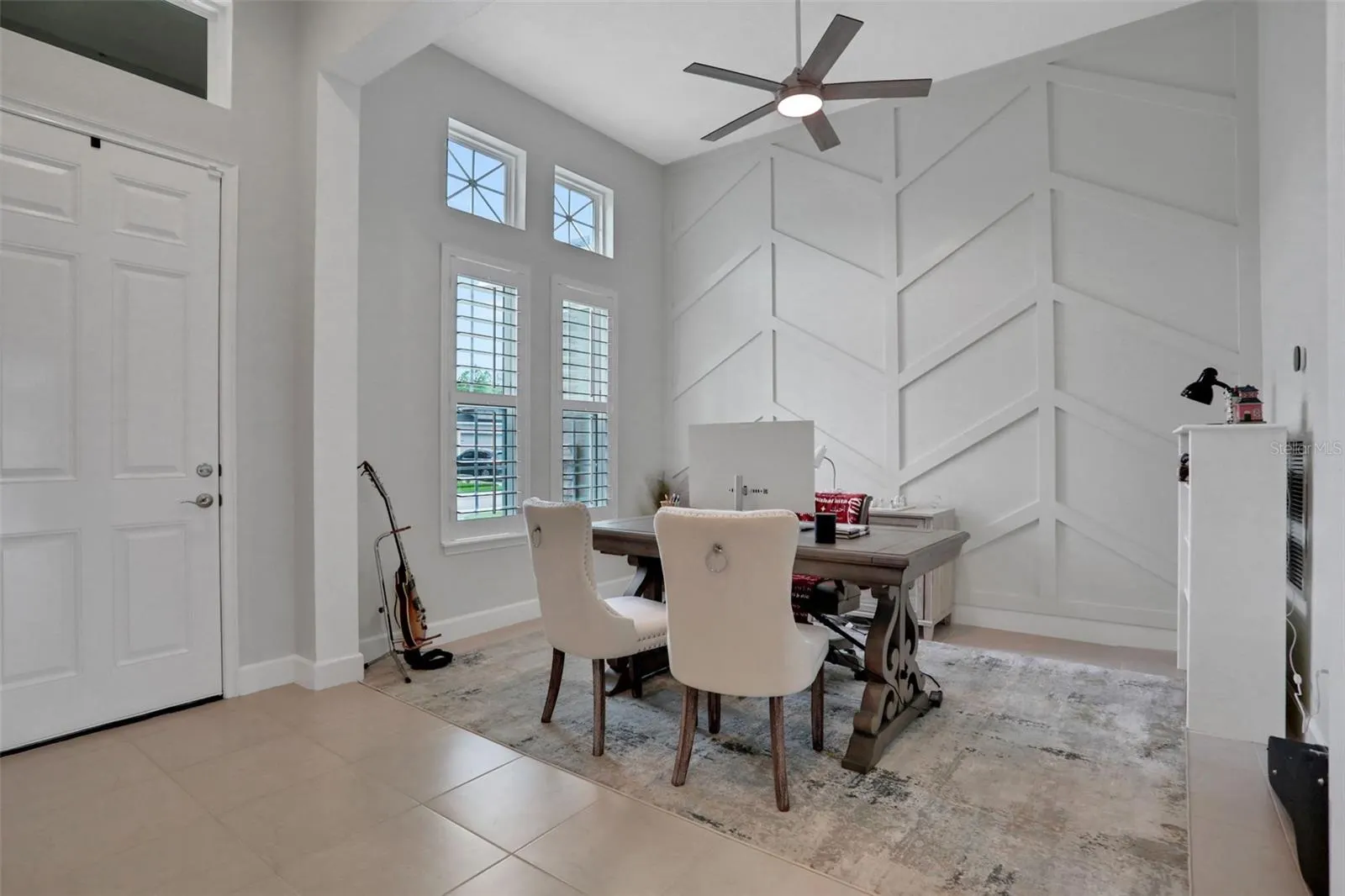 402 AQUAMARINE WAY