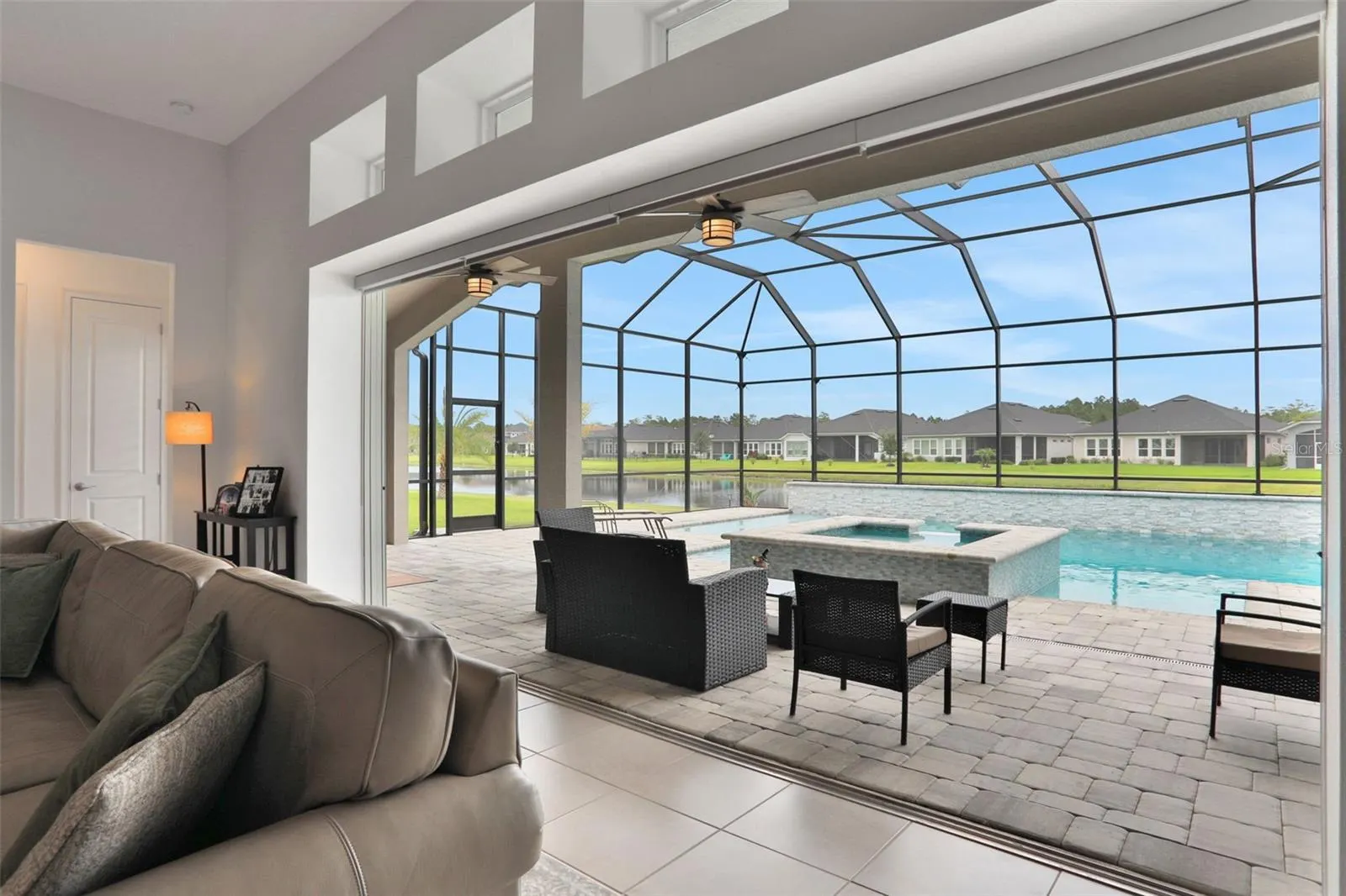 402 AQUAMARINE WAY