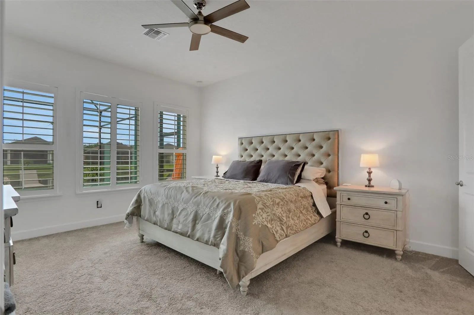 402 AQUAMARINE WAY
