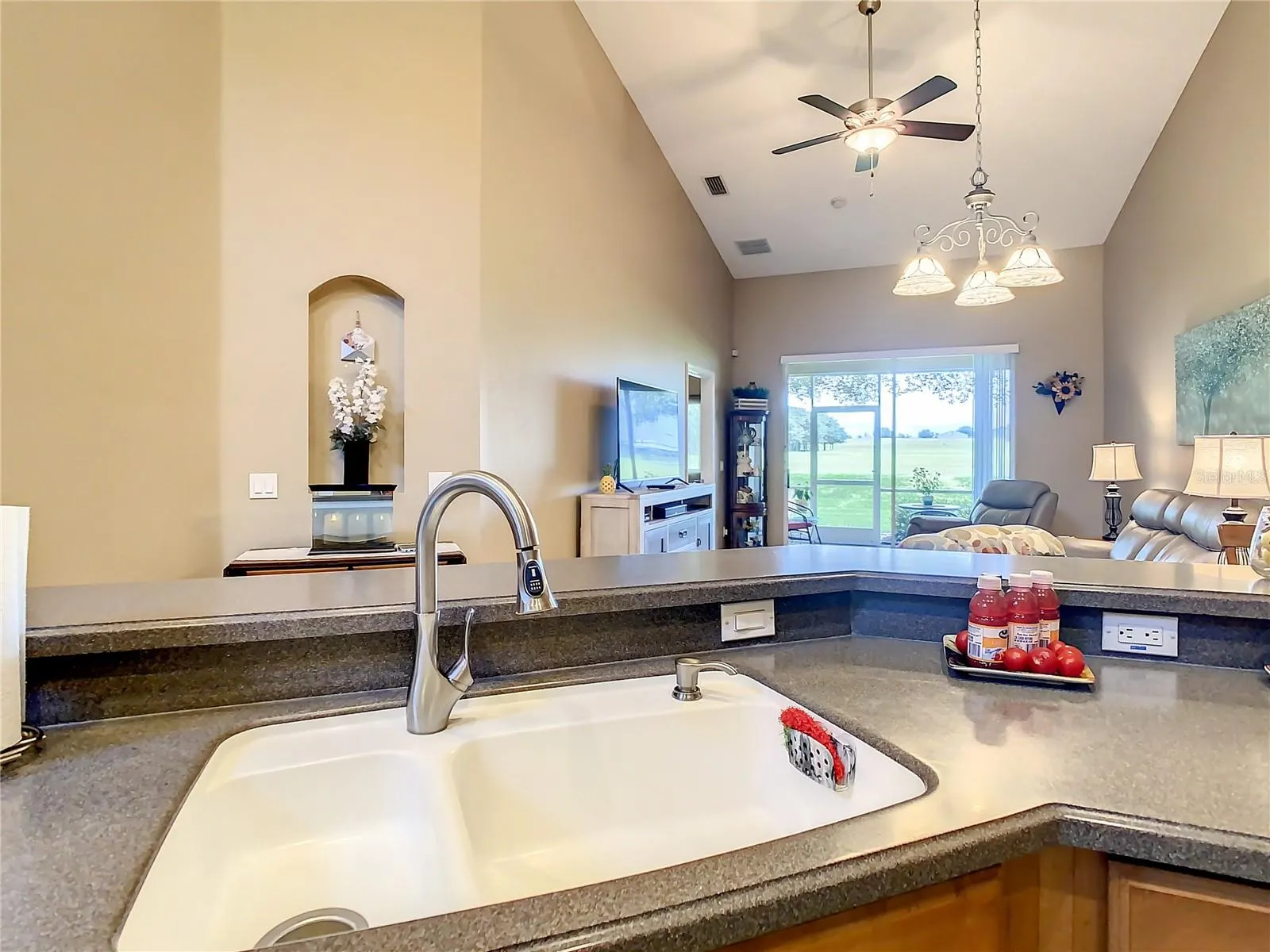 2646 RUTLEDGE CT