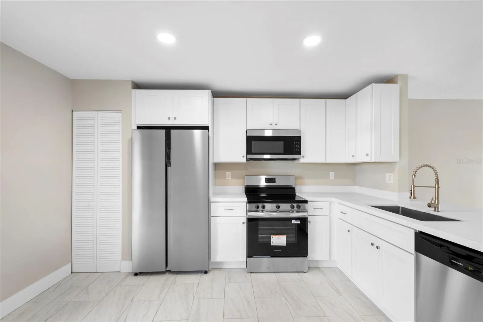 291 COBALT DR