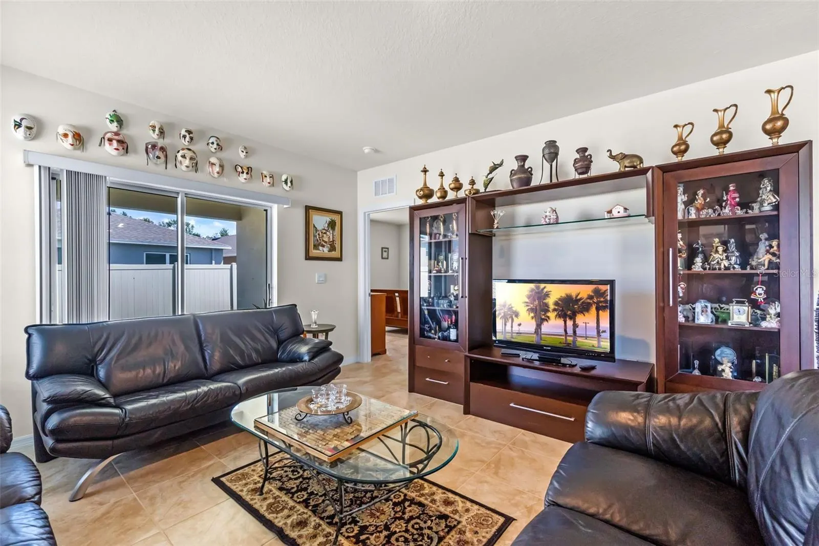 1428 BERRY LN