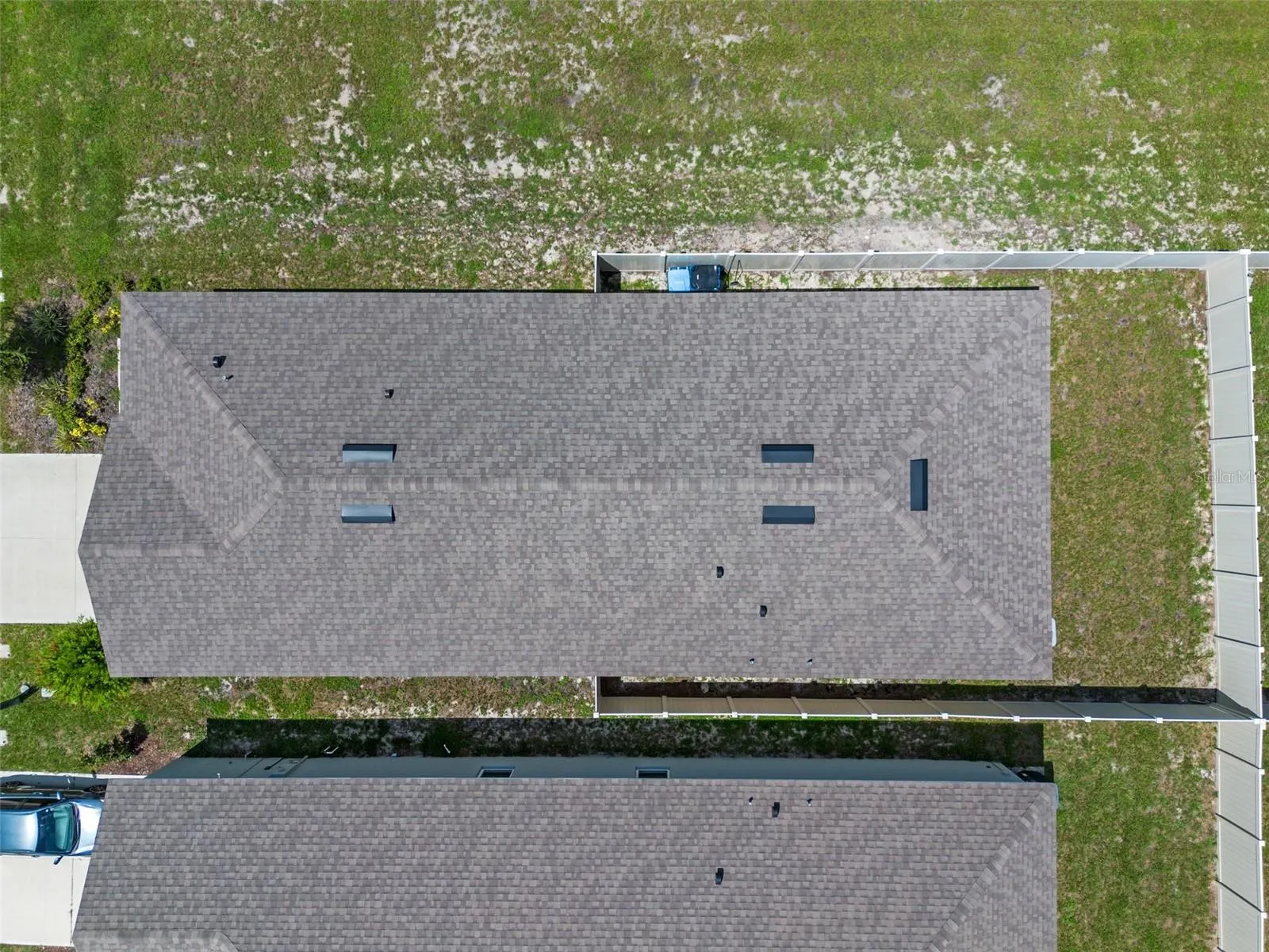 1428 BERRY LN