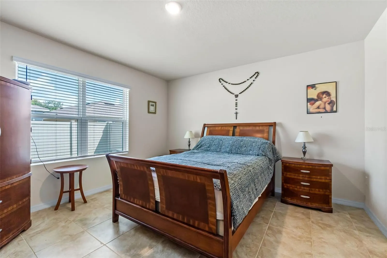 1428 BERRY LN