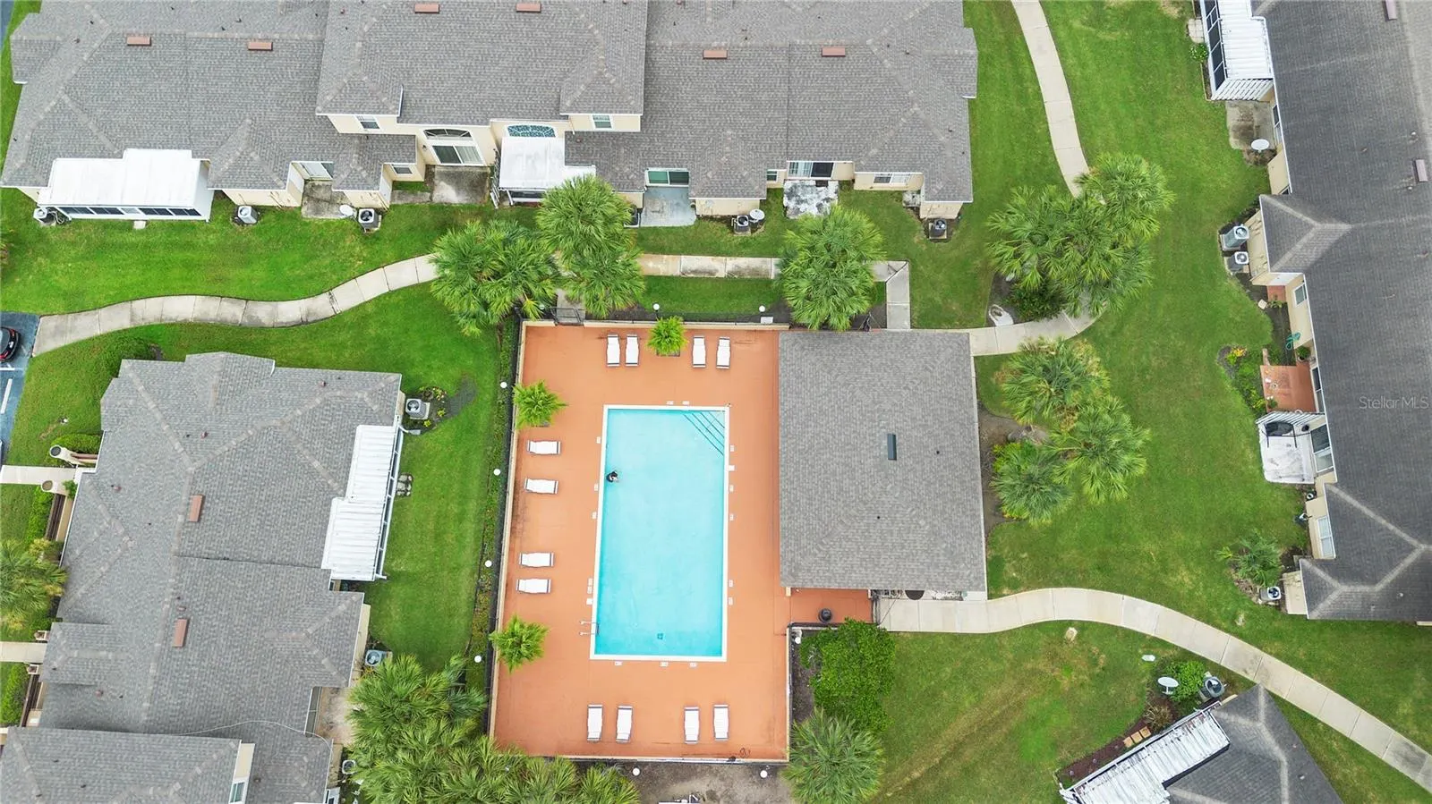 3125 SANDY SHORE LN