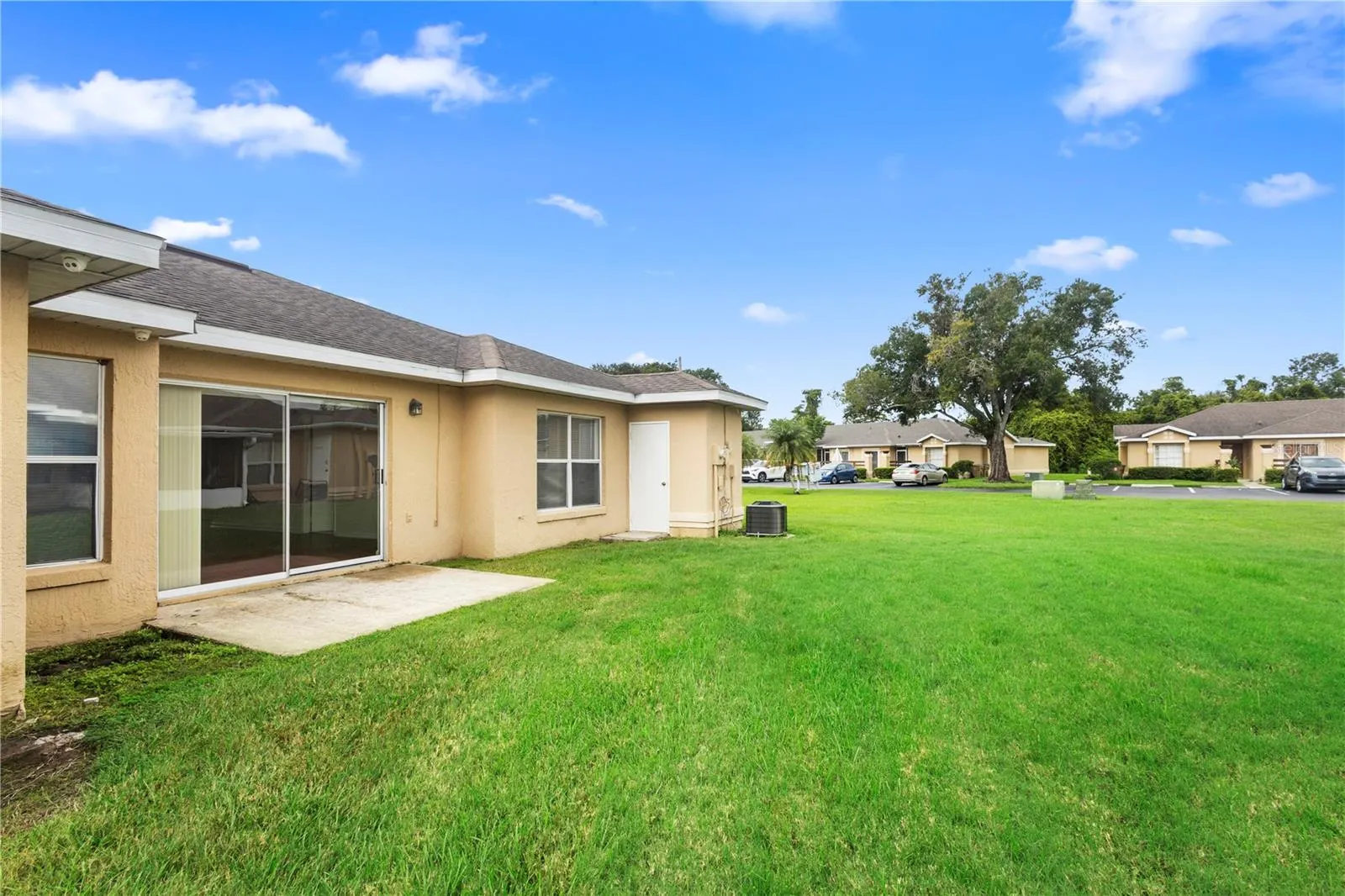 3125 SANDY SHORE LN