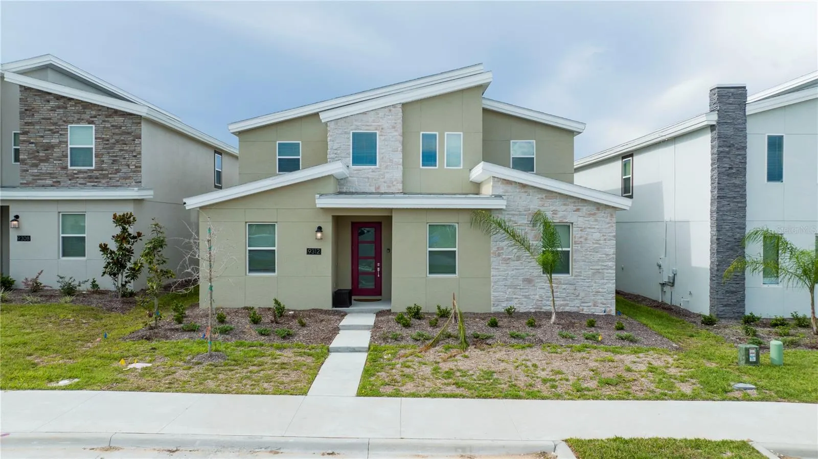9312 SOMMERSET HILLS DR