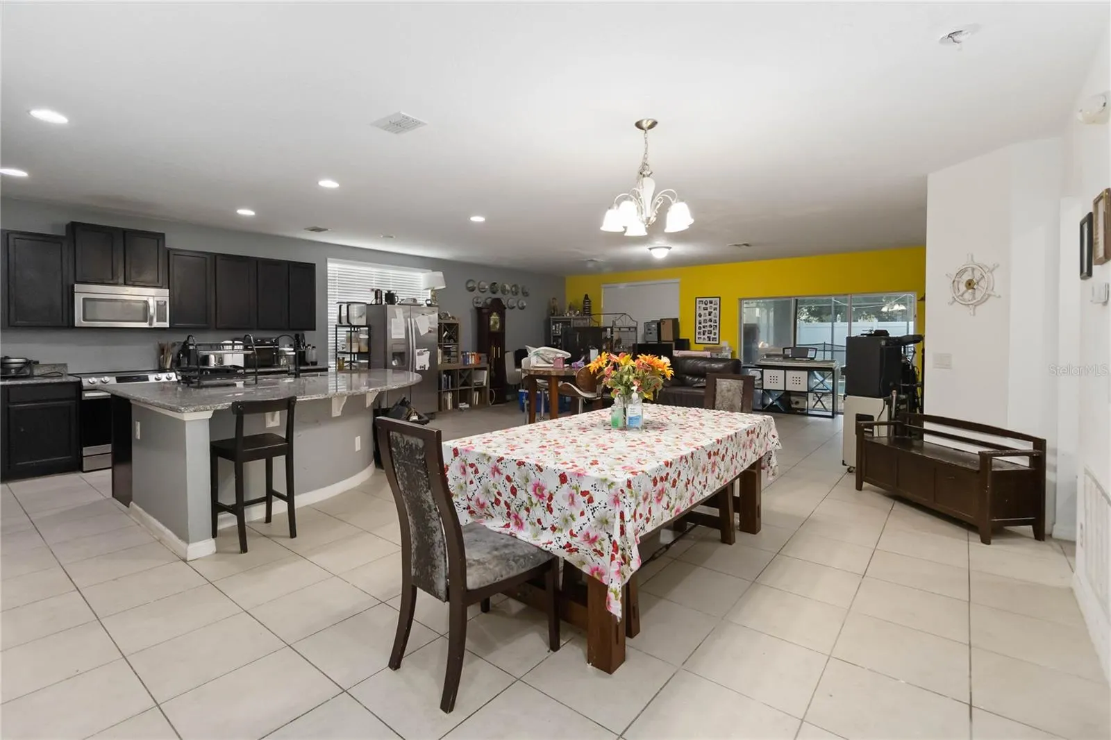 1358 YORKSHIRE CT