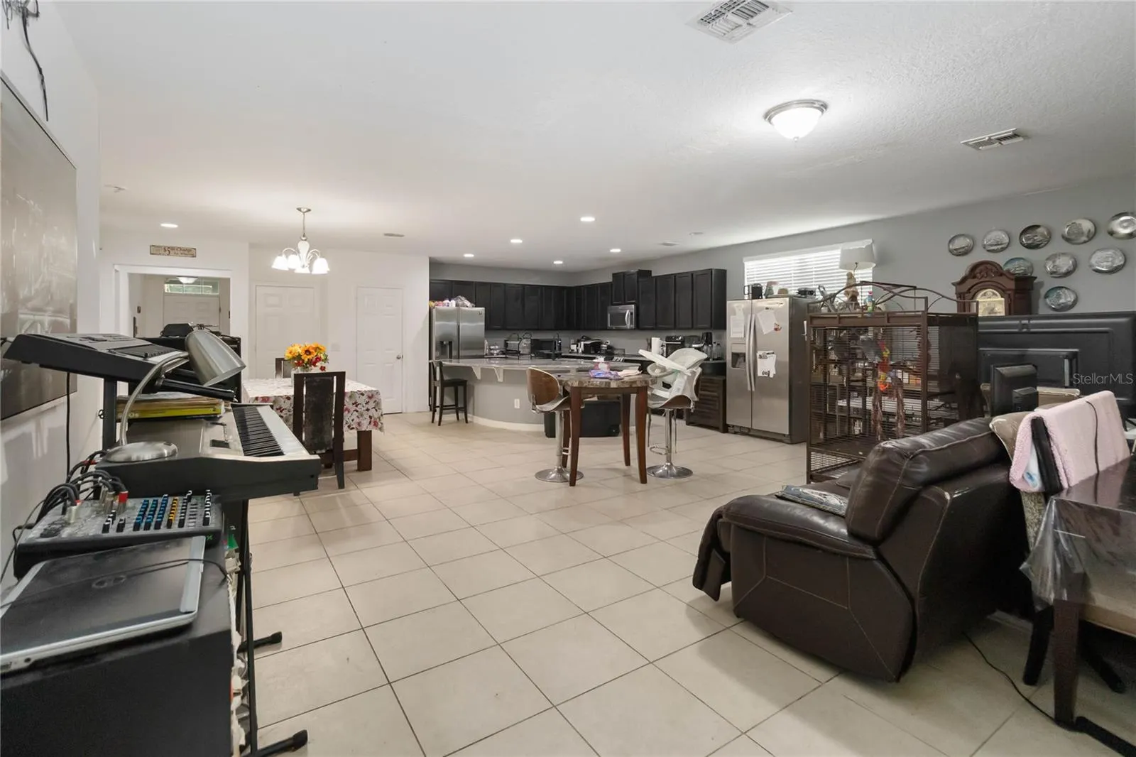 1358 YORKSHIRE CT