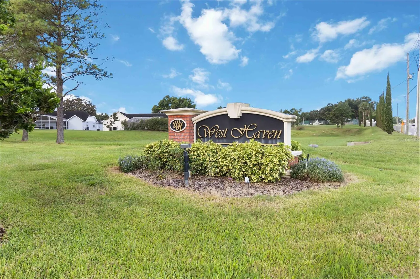 1358 YORKSHIRE CT