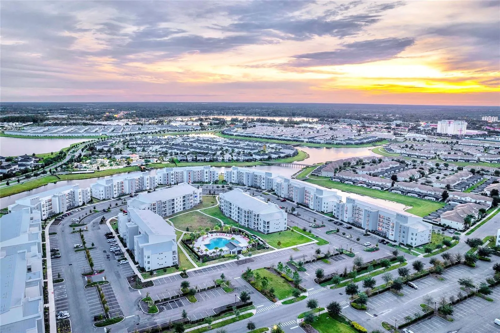 3111 PARADOX CIR #406, #406