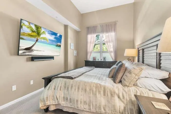 403 S SAPODILLA AVE #104, #104