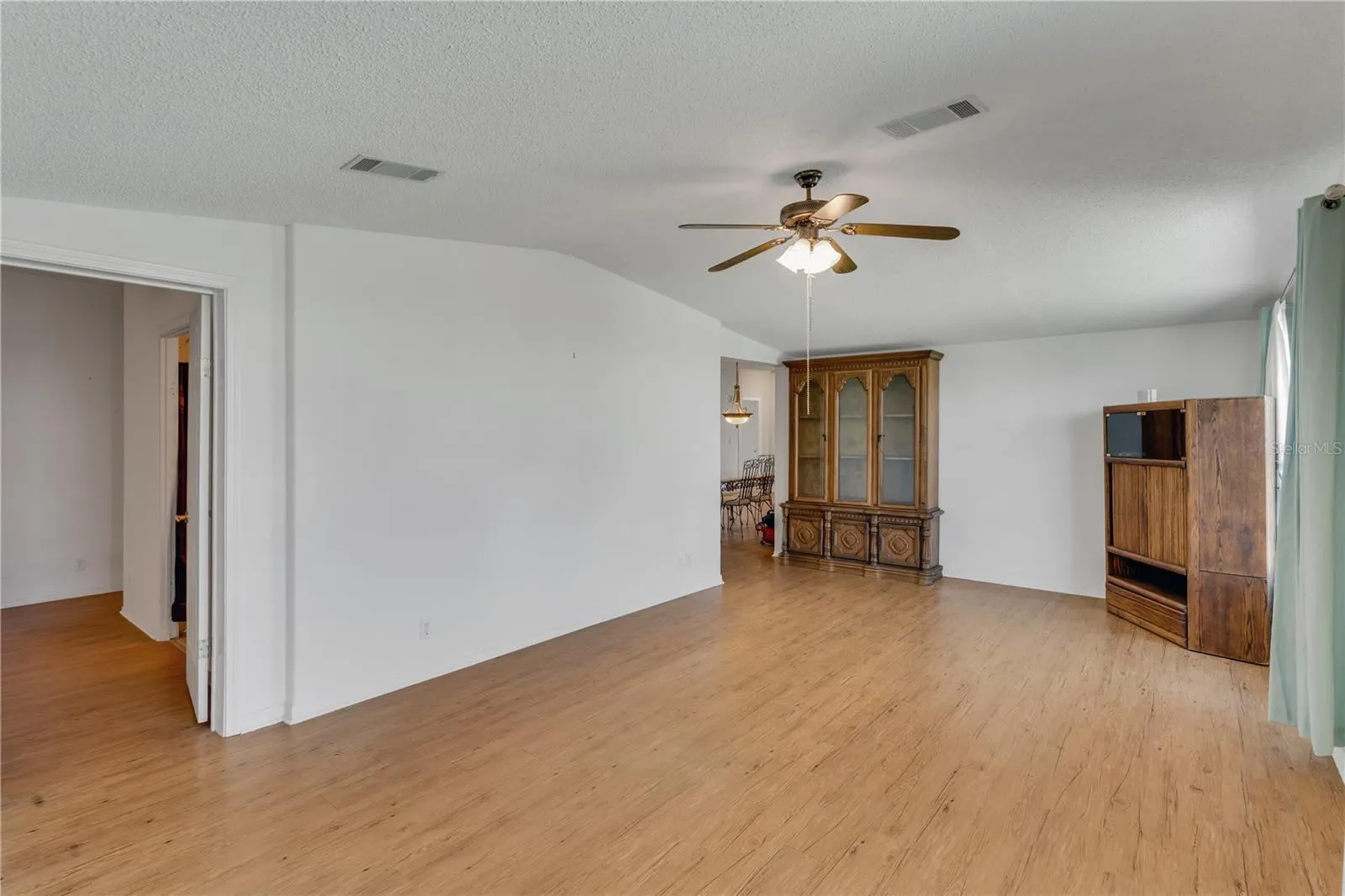 2493 LONGPINE LN