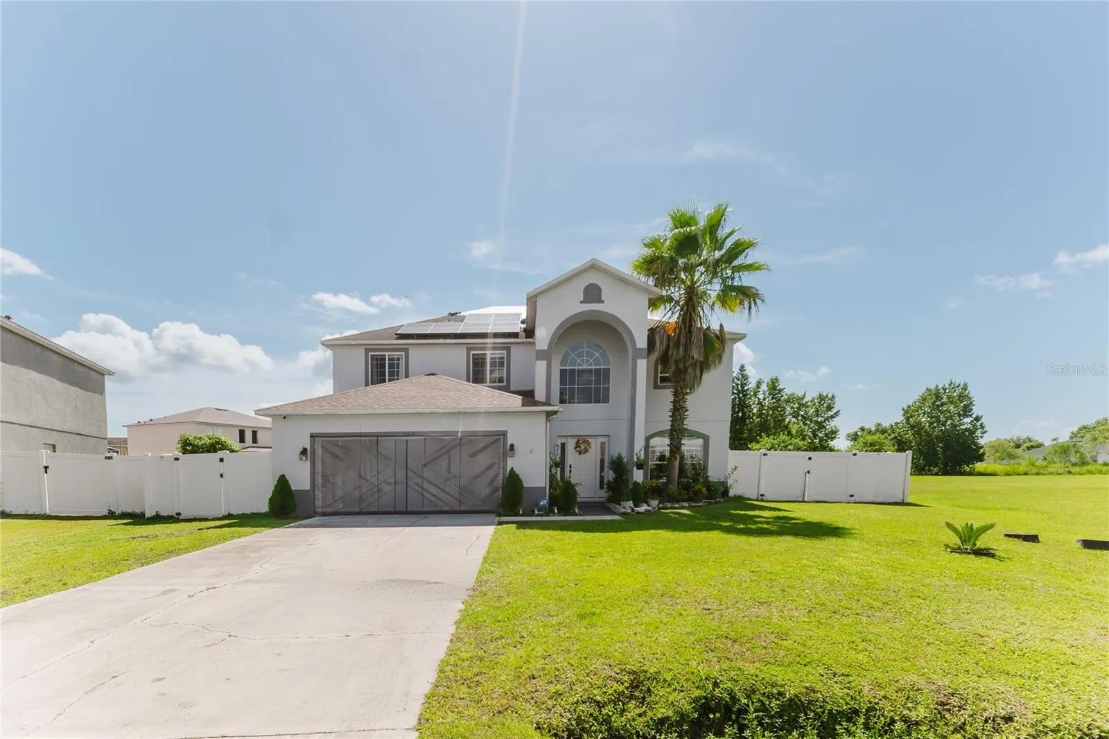 554 BRISTOL CIR