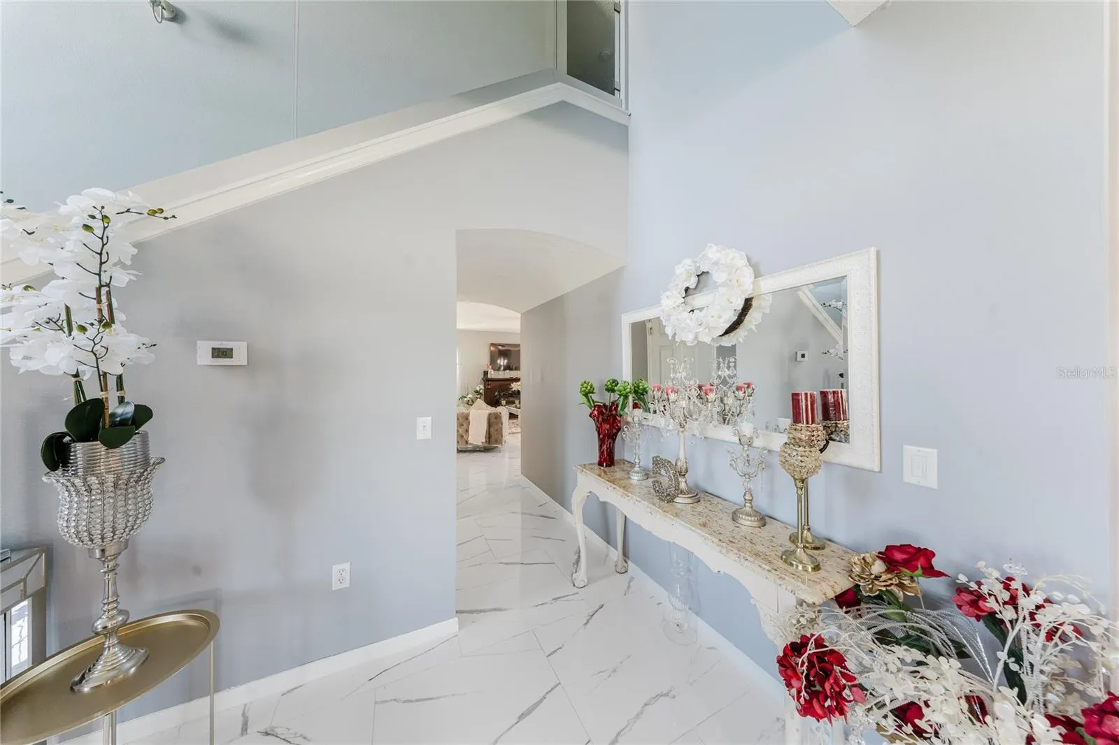 554 BRISTOL CIR