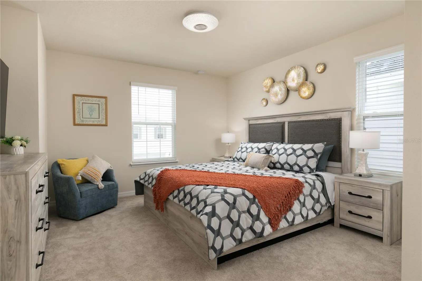 7227 OAKMOSS LOOP