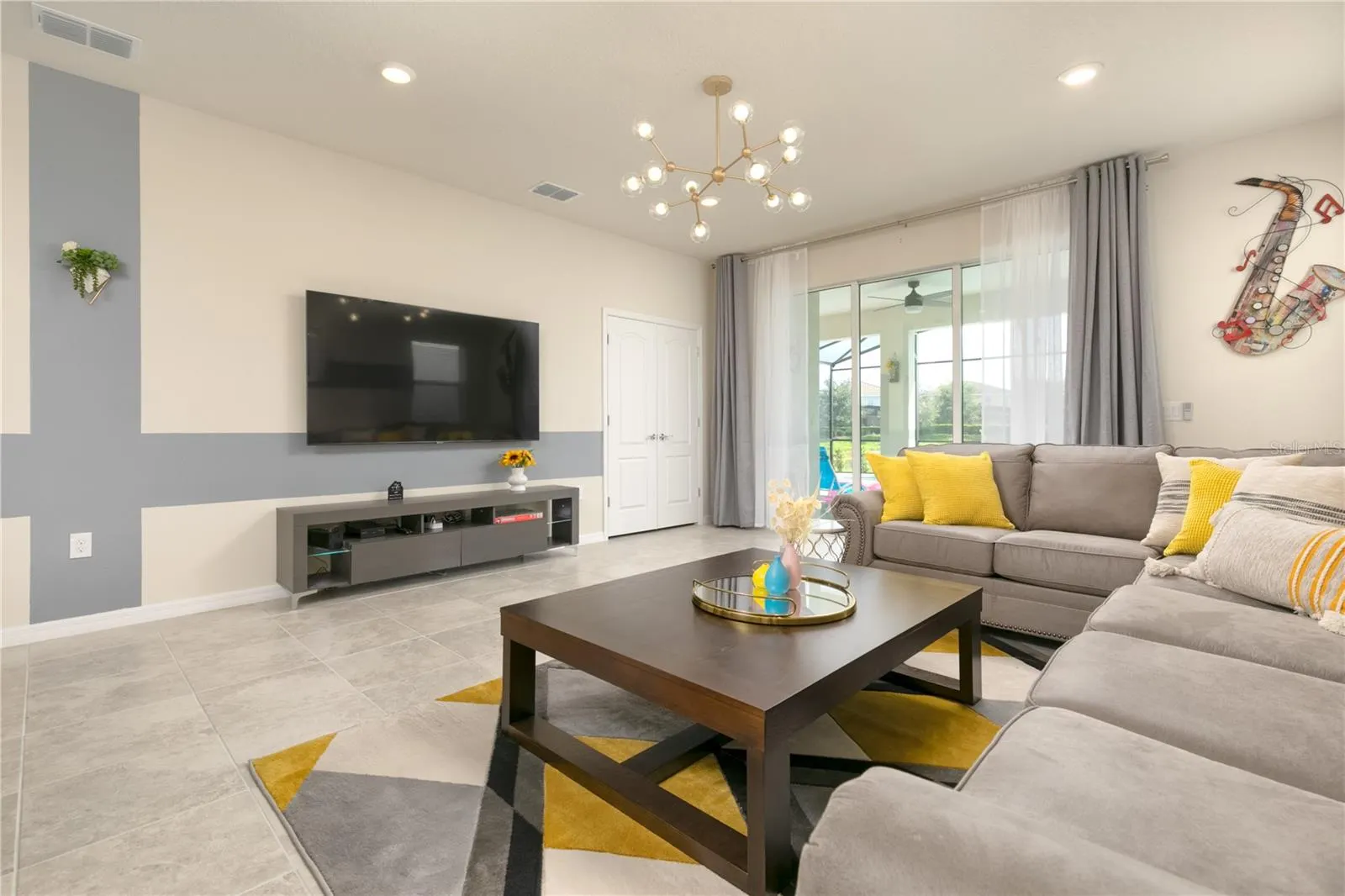 7227 OAKMOSS LOOP