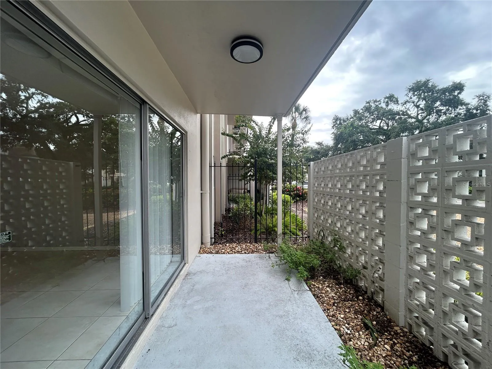 4611 W FIG ST #1, #1