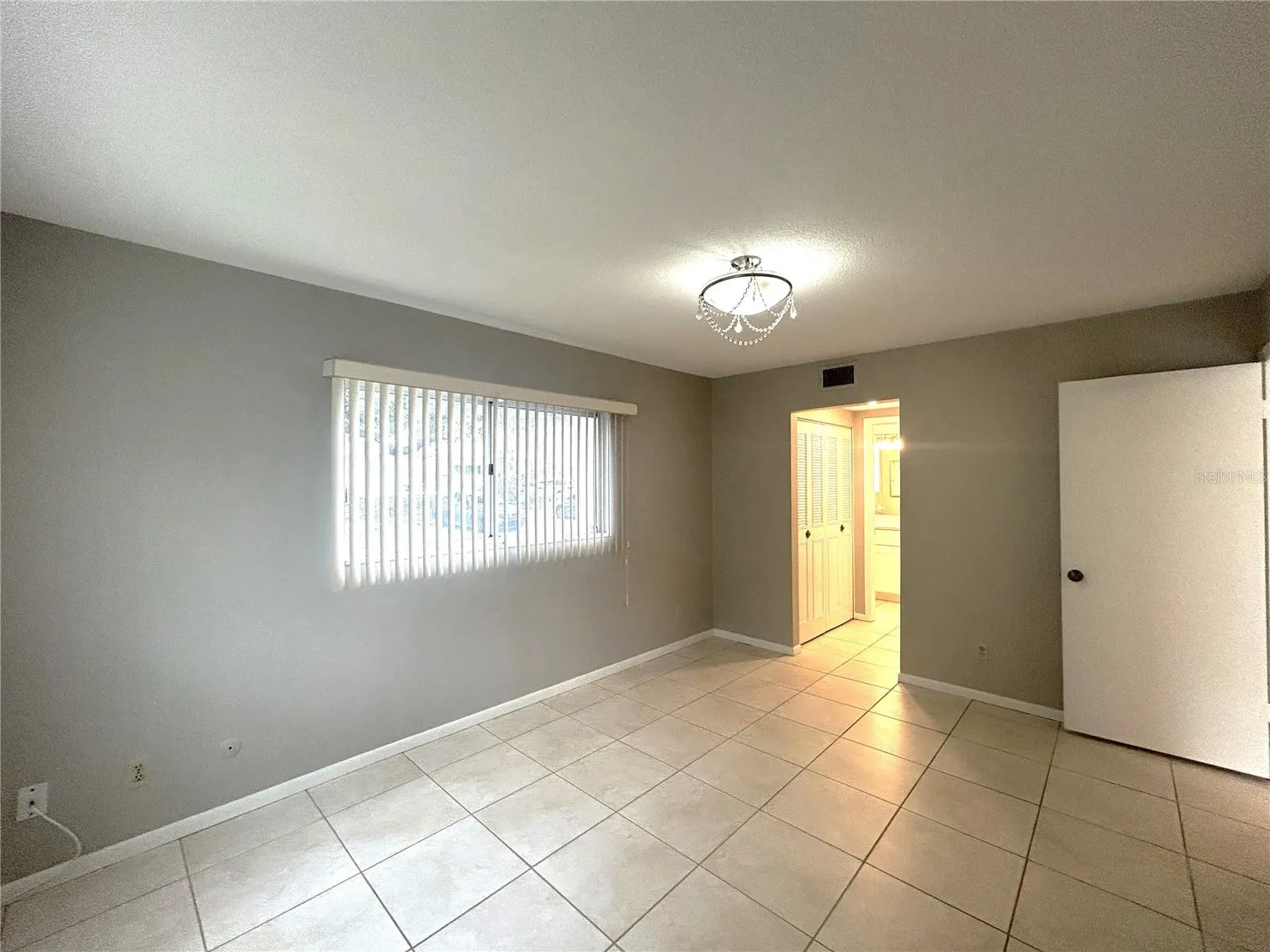 4611 W FIG ST #1, #1