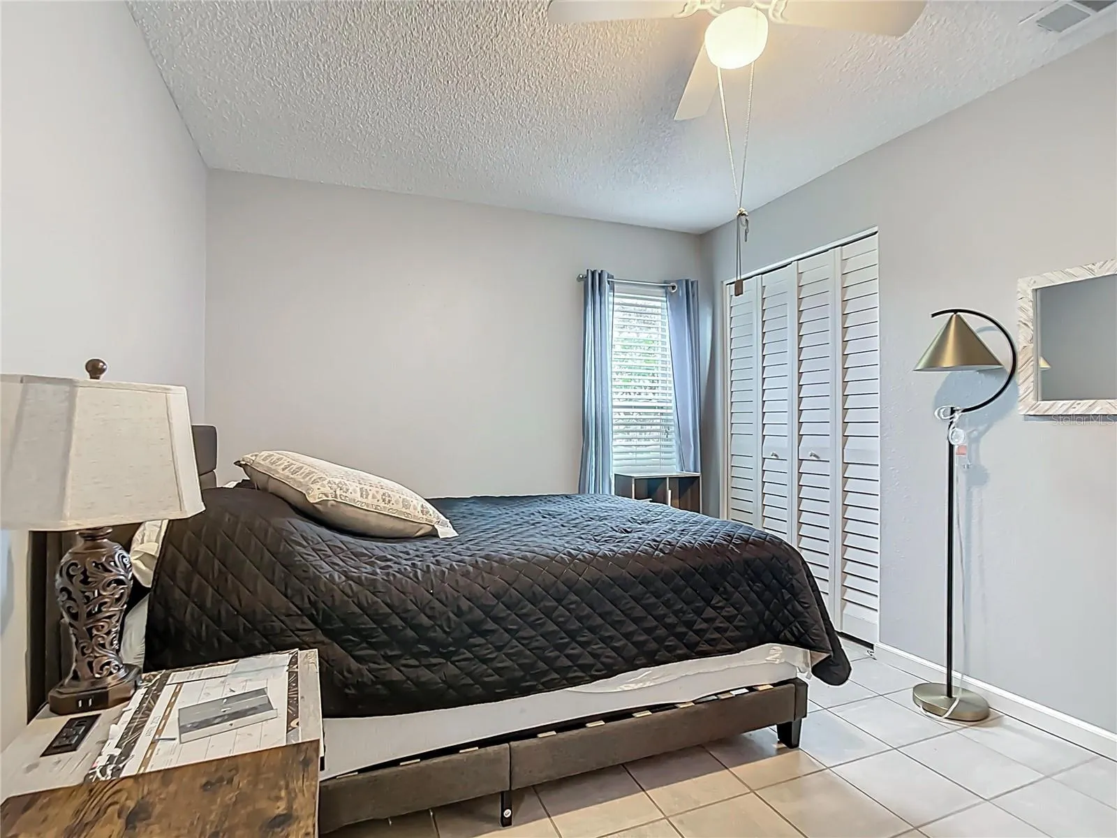 215 PERSIMMON ST #52, #52