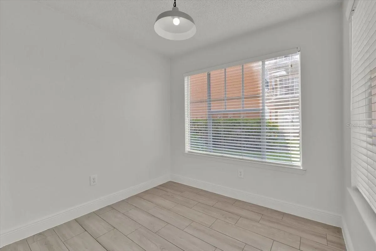 2212 GRAND CAYMAN CT #1617, #1617