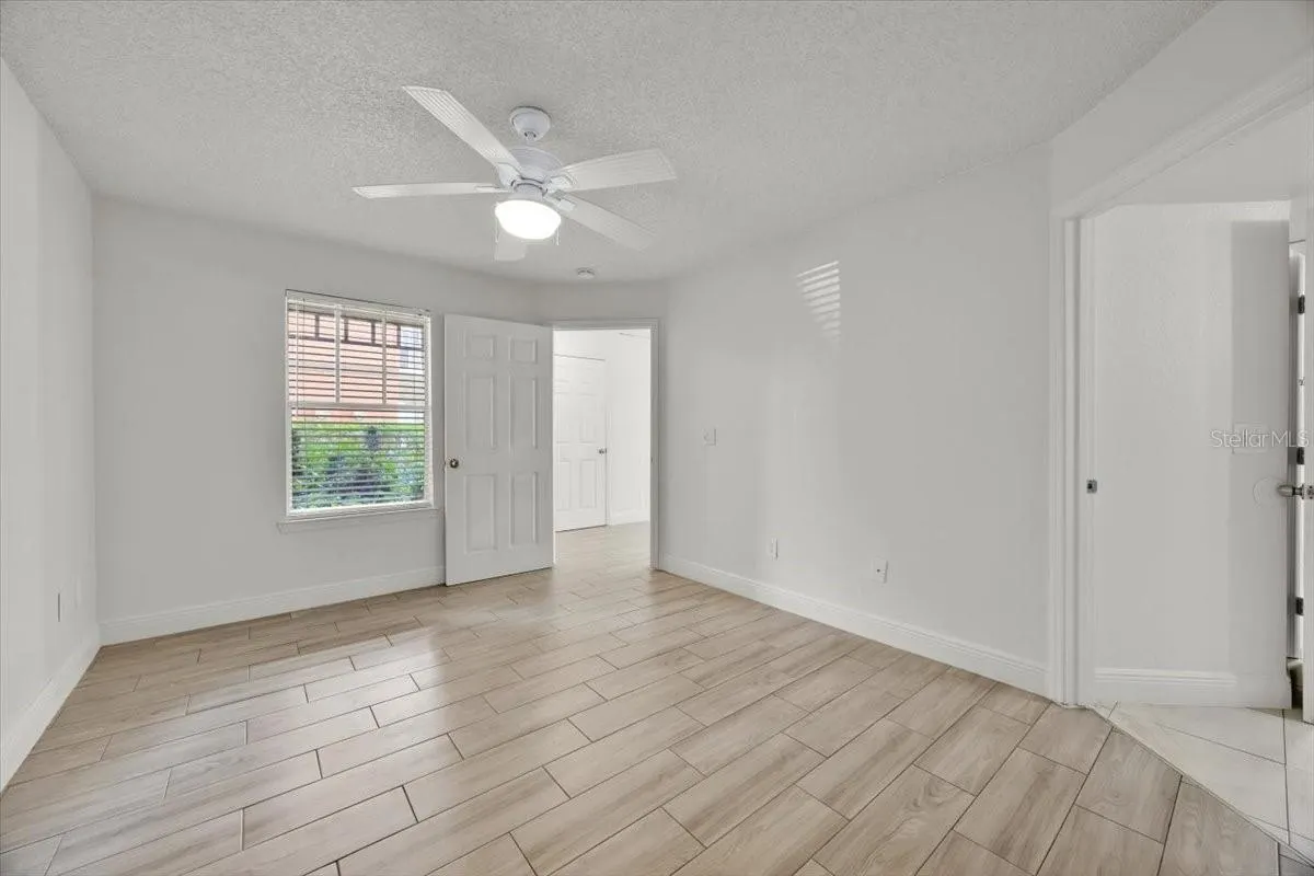 2212 GRAND CAYMAN CT #1617, #1617