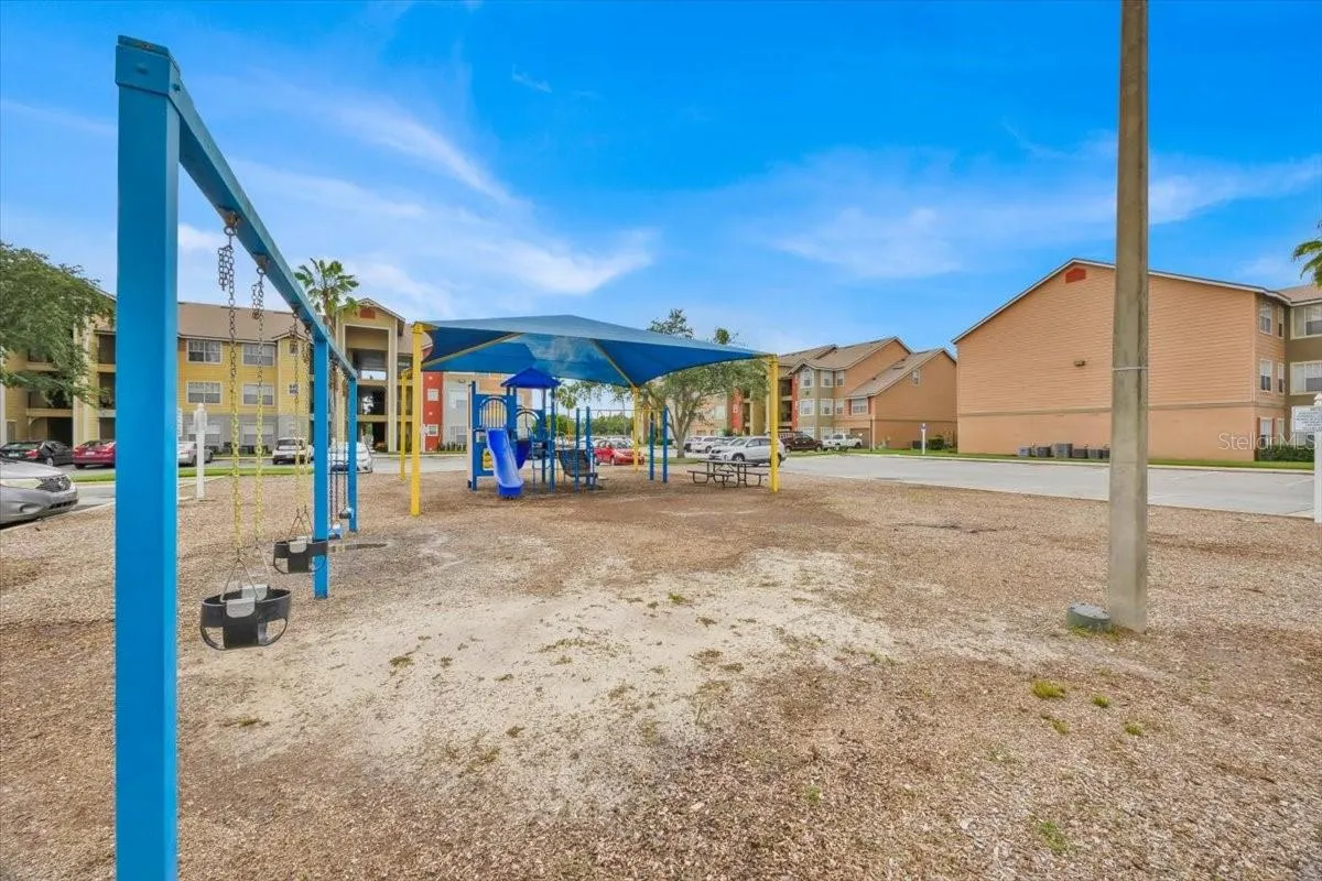 2212 GRAND CAYMAN CT #1617, #1617