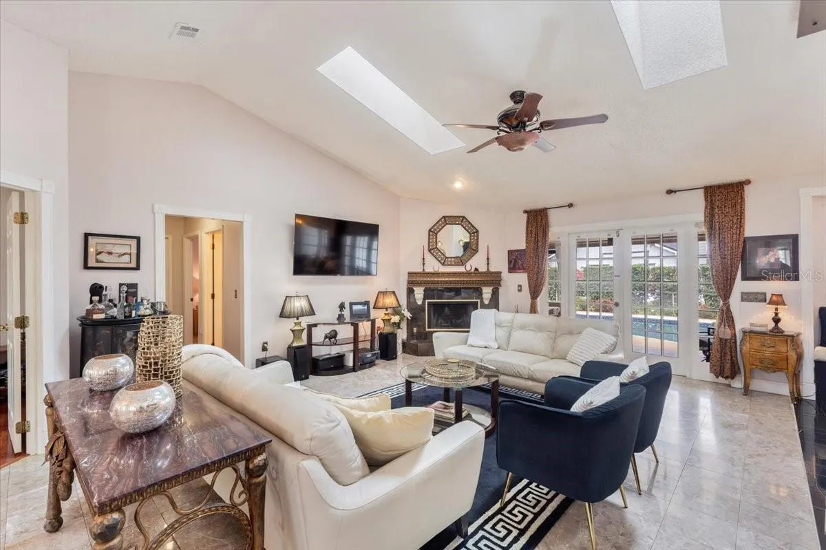 9602 BAY VISTA ESTATES BLVD