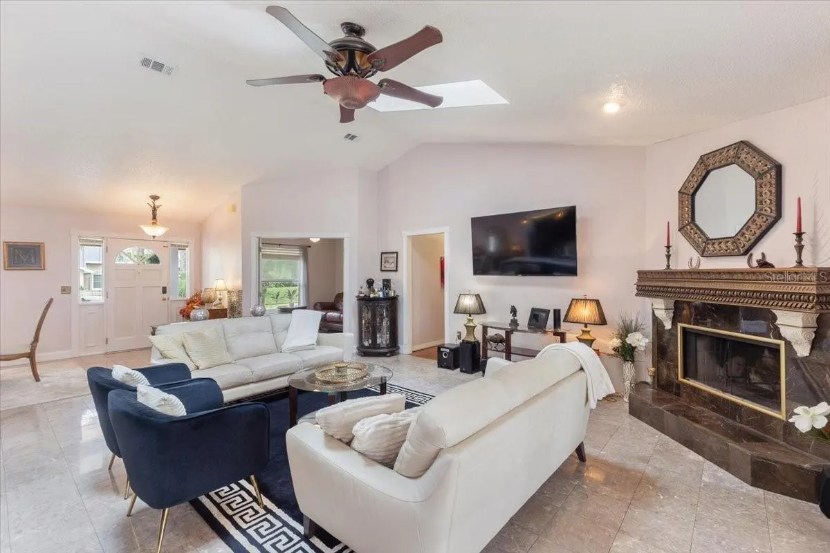 9602 BAY VISTA ESTATES BLVD