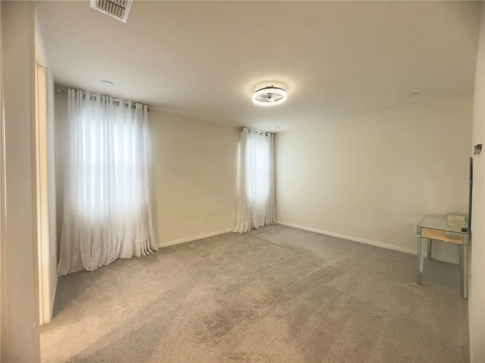 2410 RIVERBANK CV