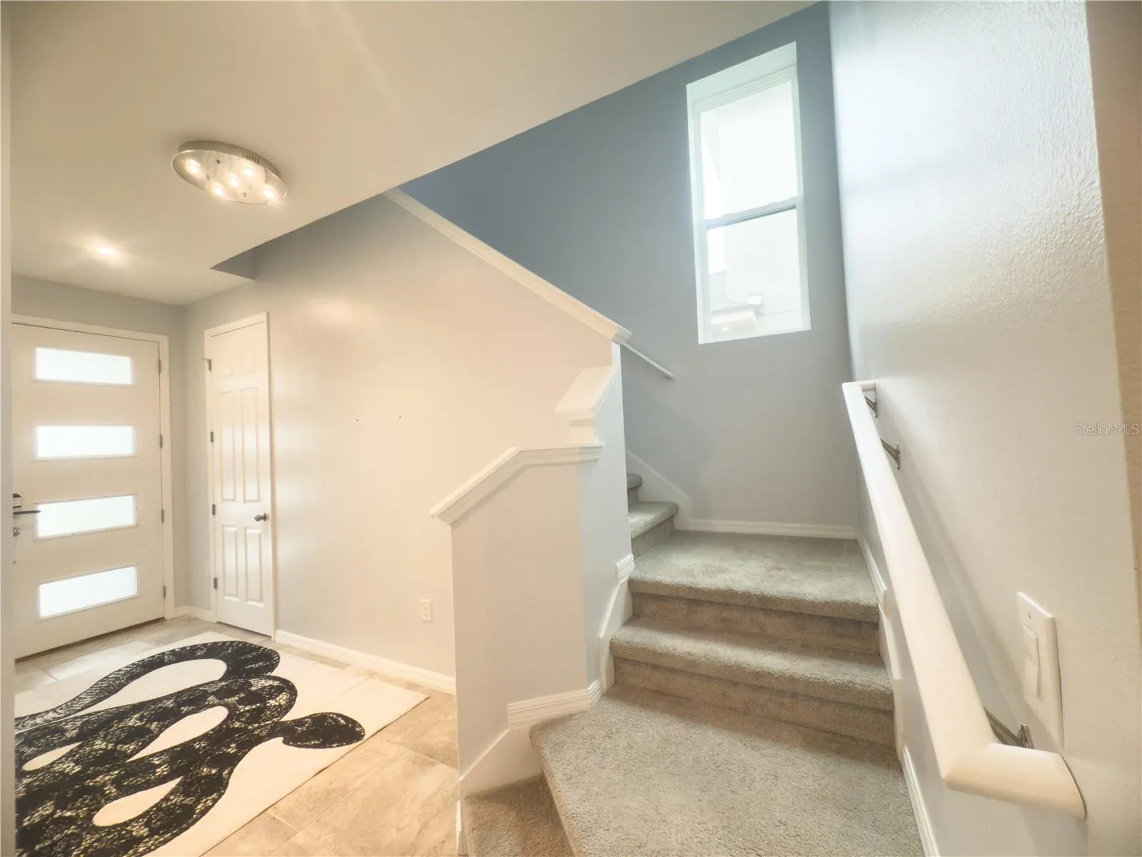 2410 RIVERBANK CV