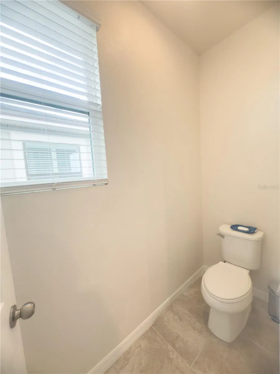 2410 RIVERBANK CV