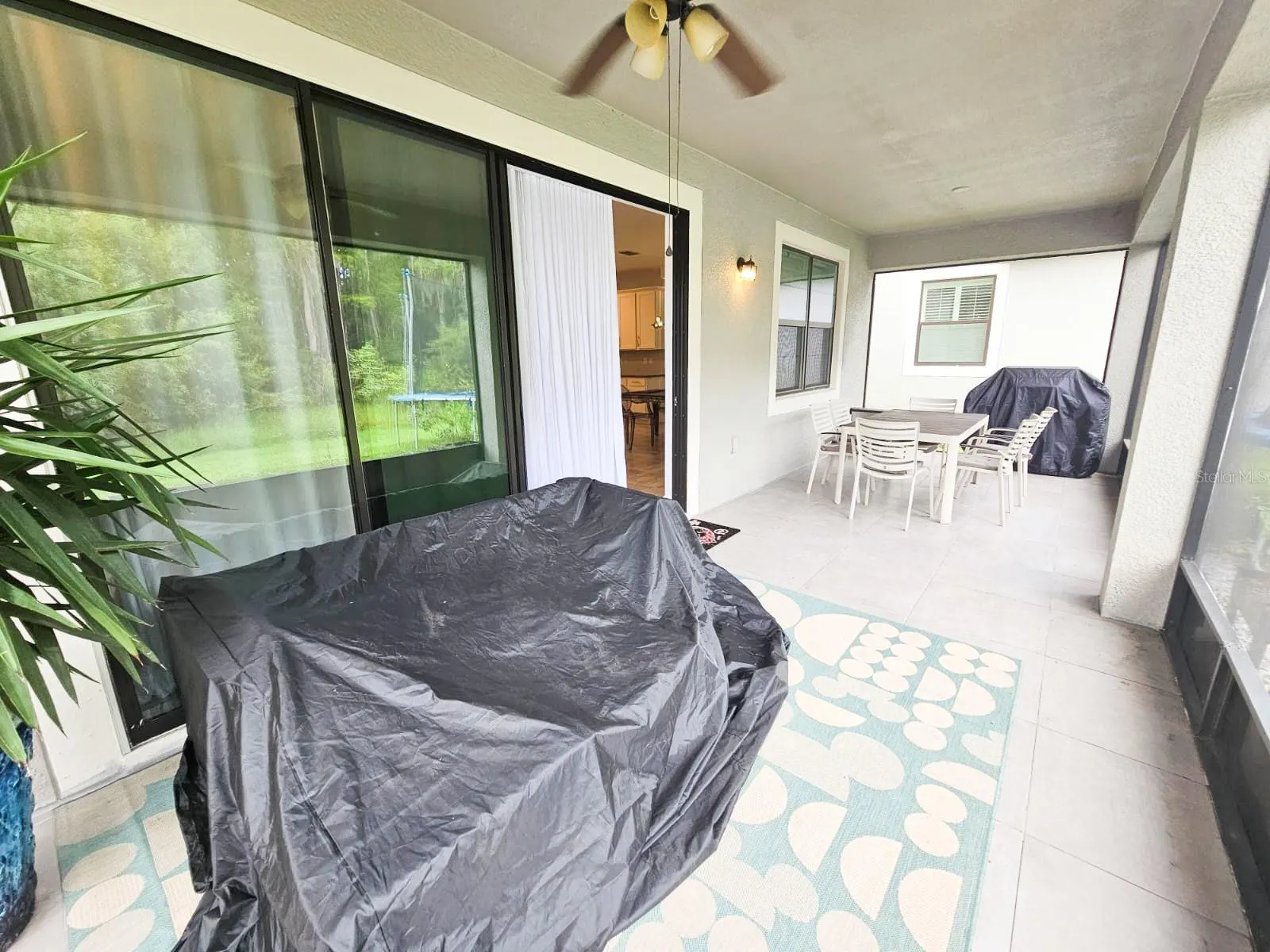 2410 RIVERBANK CV