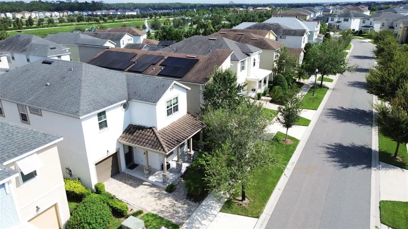 1811 SAWYER PALM PL
