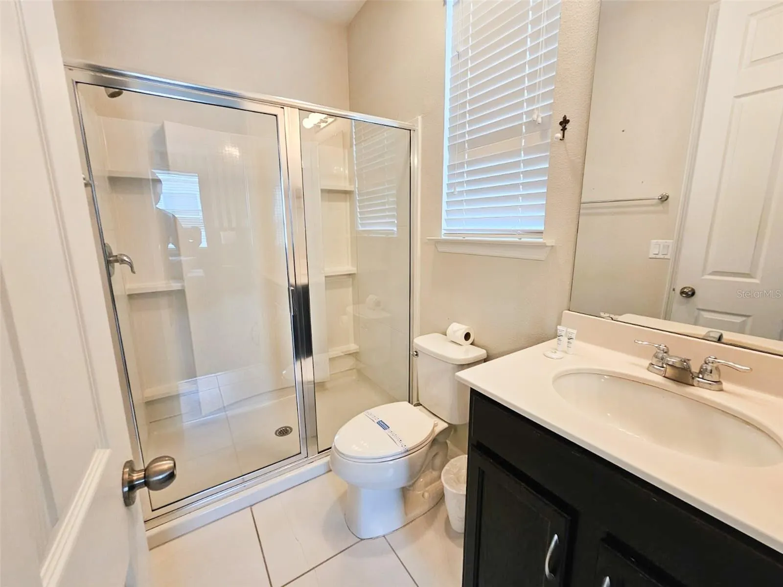1811 SAWYER PALM PL