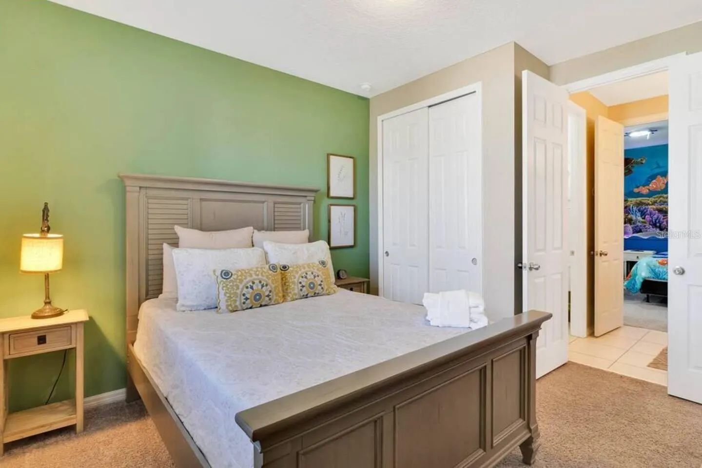 1811 SAWYER PALM PL