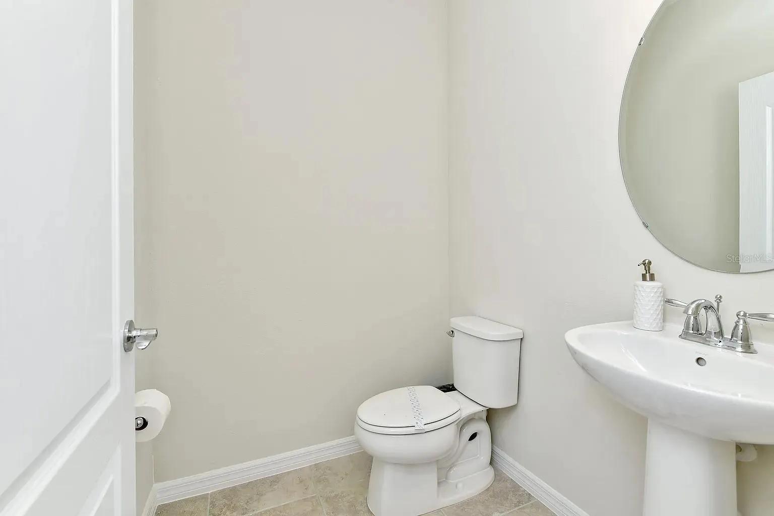 7200 OAKMOSS LOOP