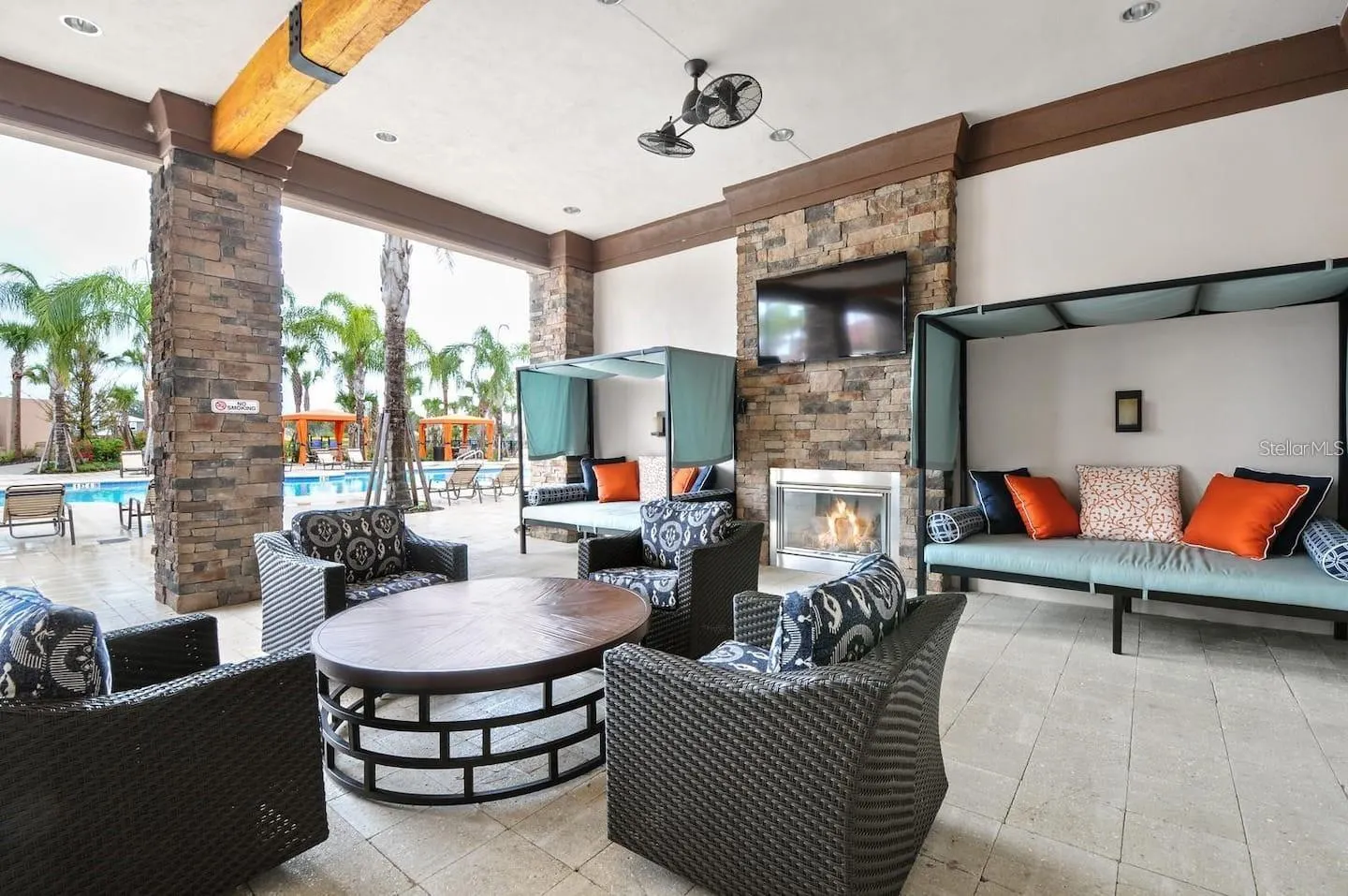 7200 OAKMOSS LOOP