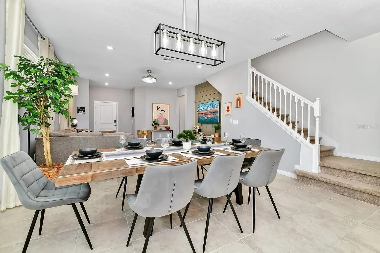 7200 OAKMOSS LOOP