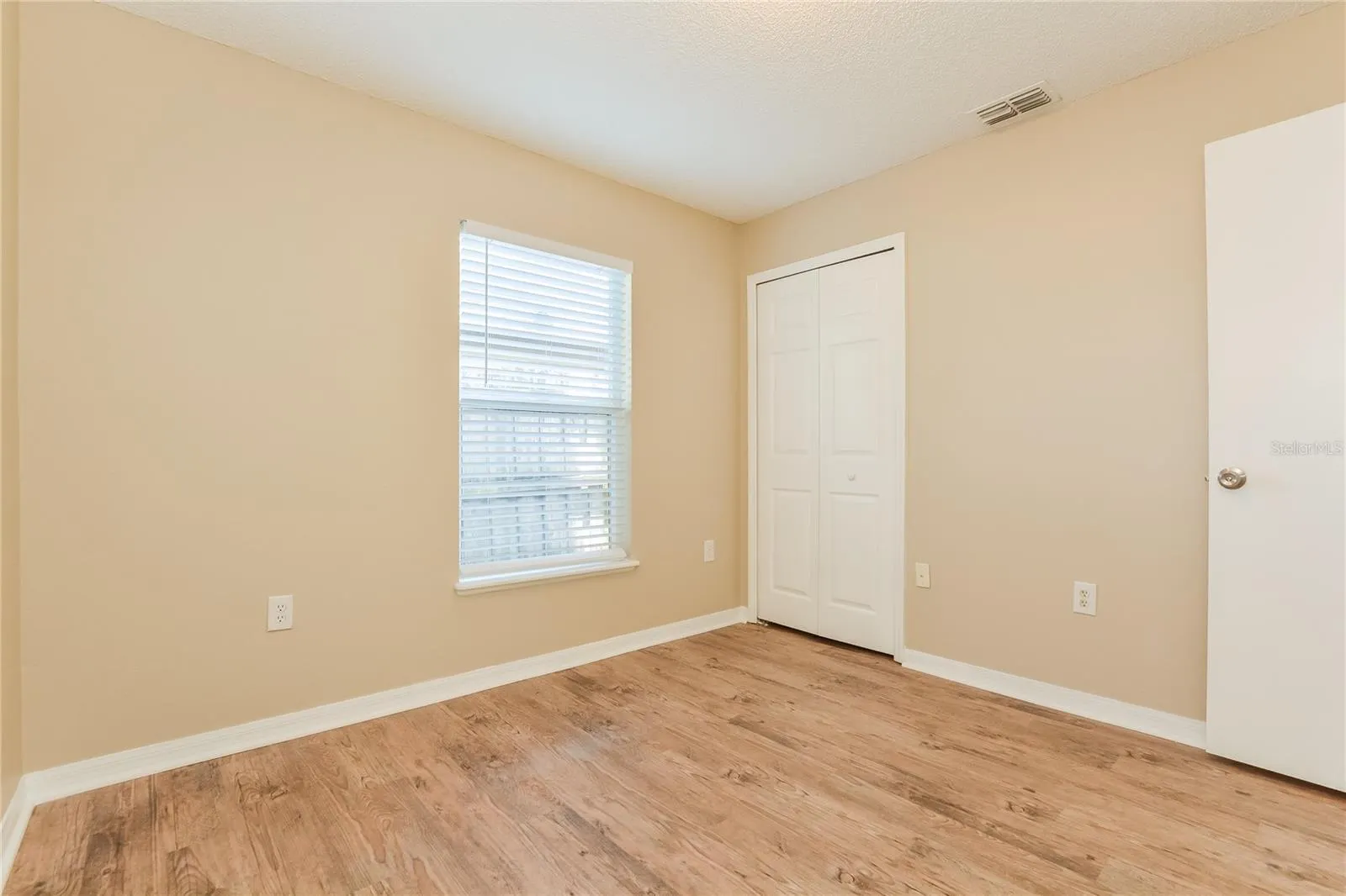 291 CHERRY LAUREL LN