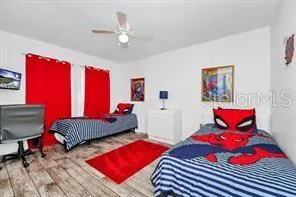 143 BREEZY OAKS CT