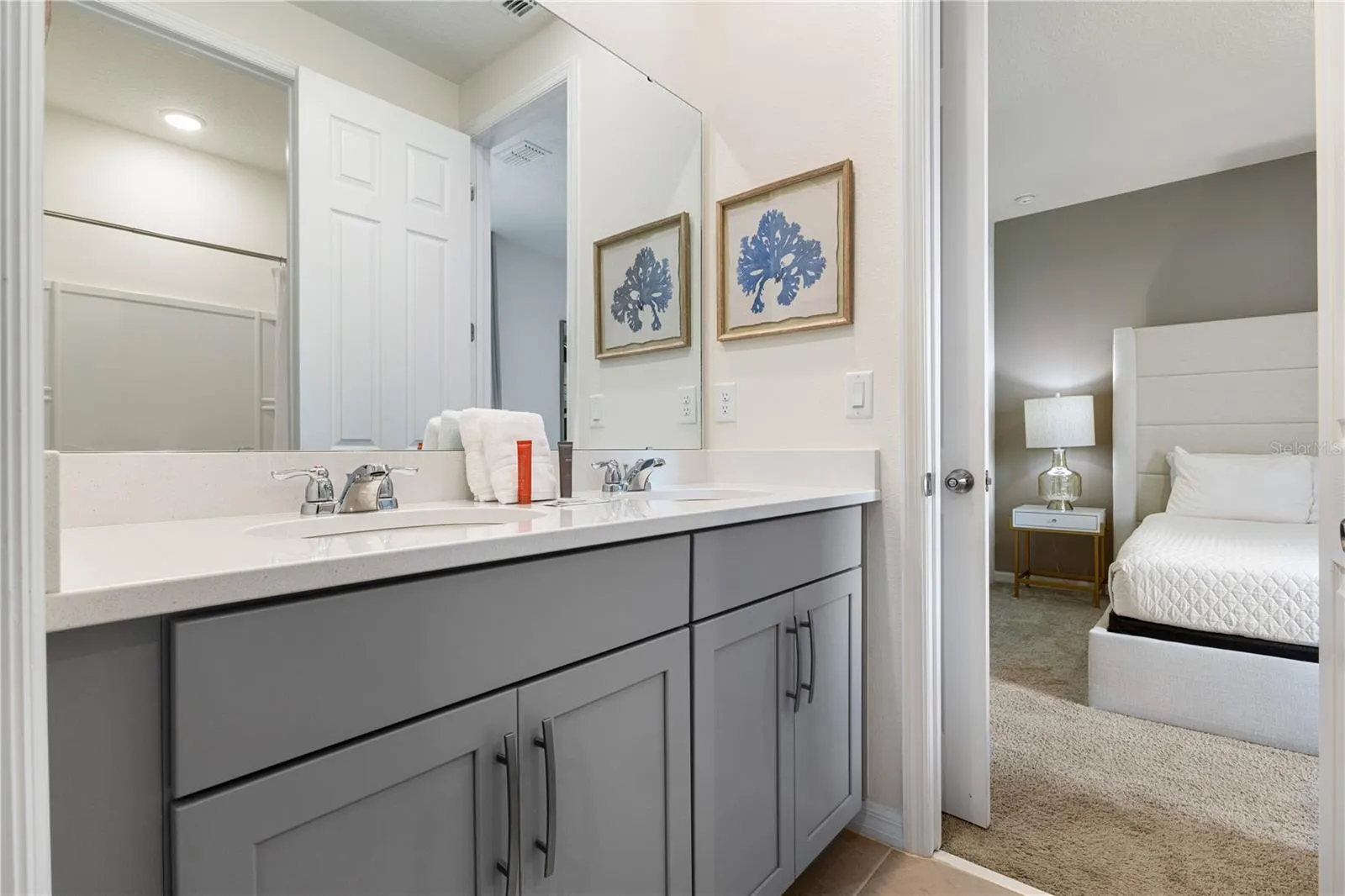 1779 TROPICAL PALMS CIR