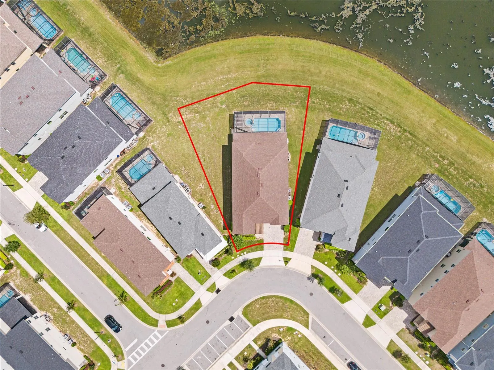 1779 TROPICAL PALMS CIR