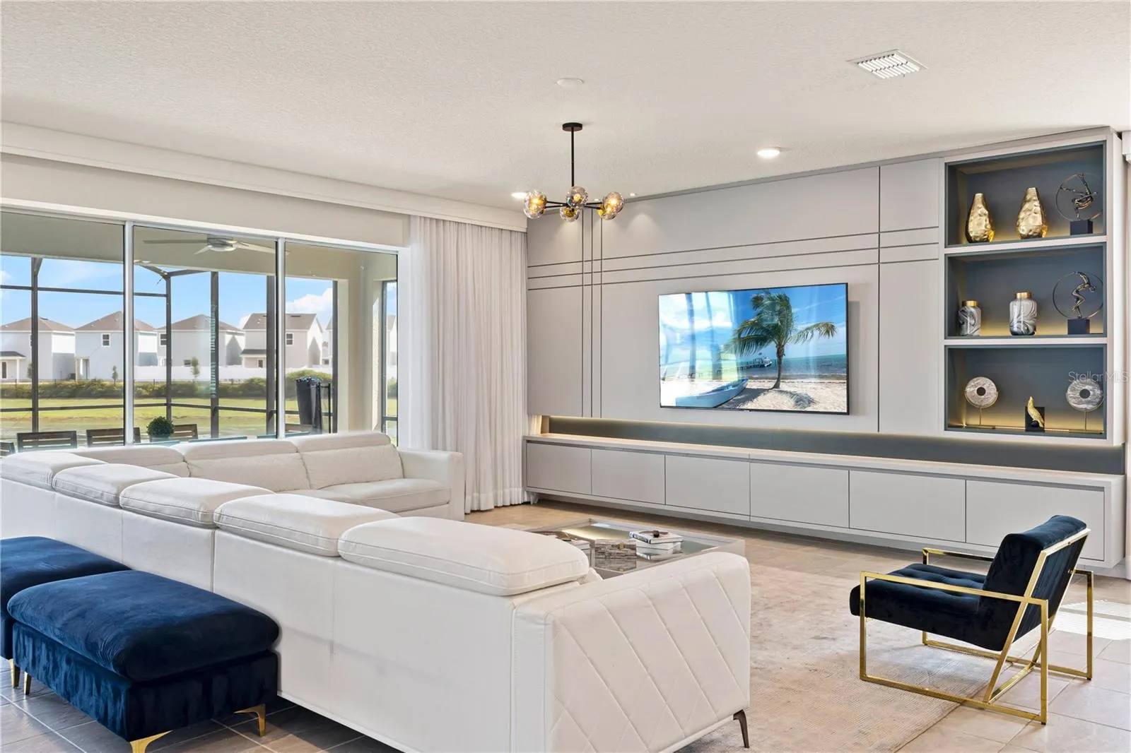 1779 TROPICAL PALMS CIR