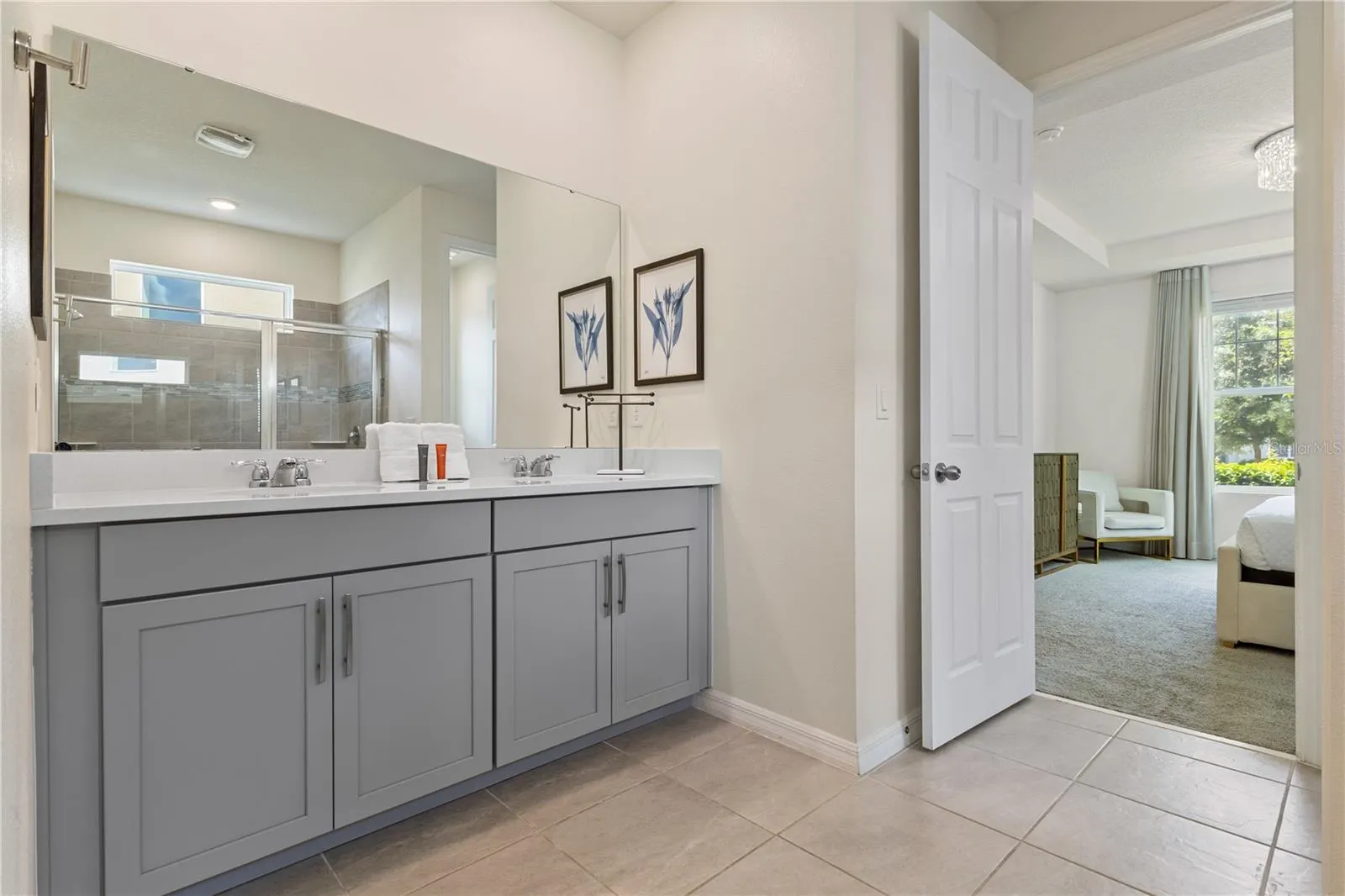 1779 TROPICAL PALMS CIR