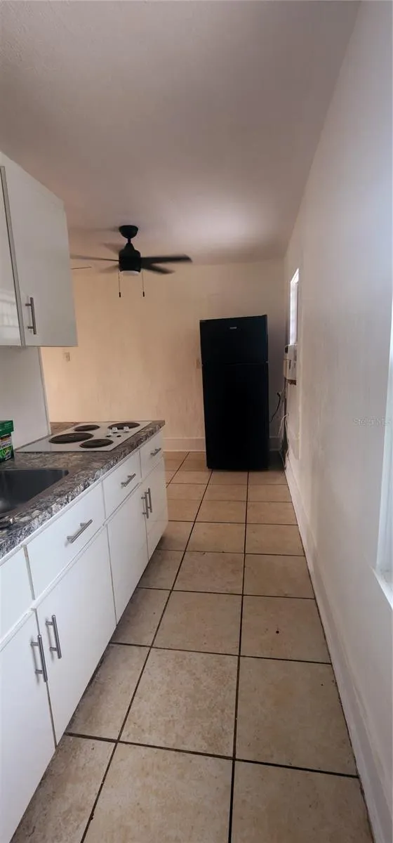301 SE AVENUE B #4, #4