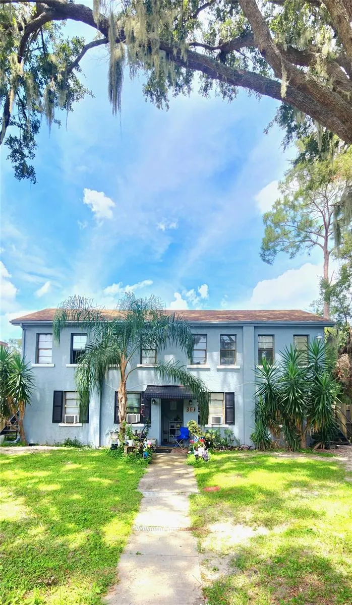 301 SE AVENUE B #4, #4
