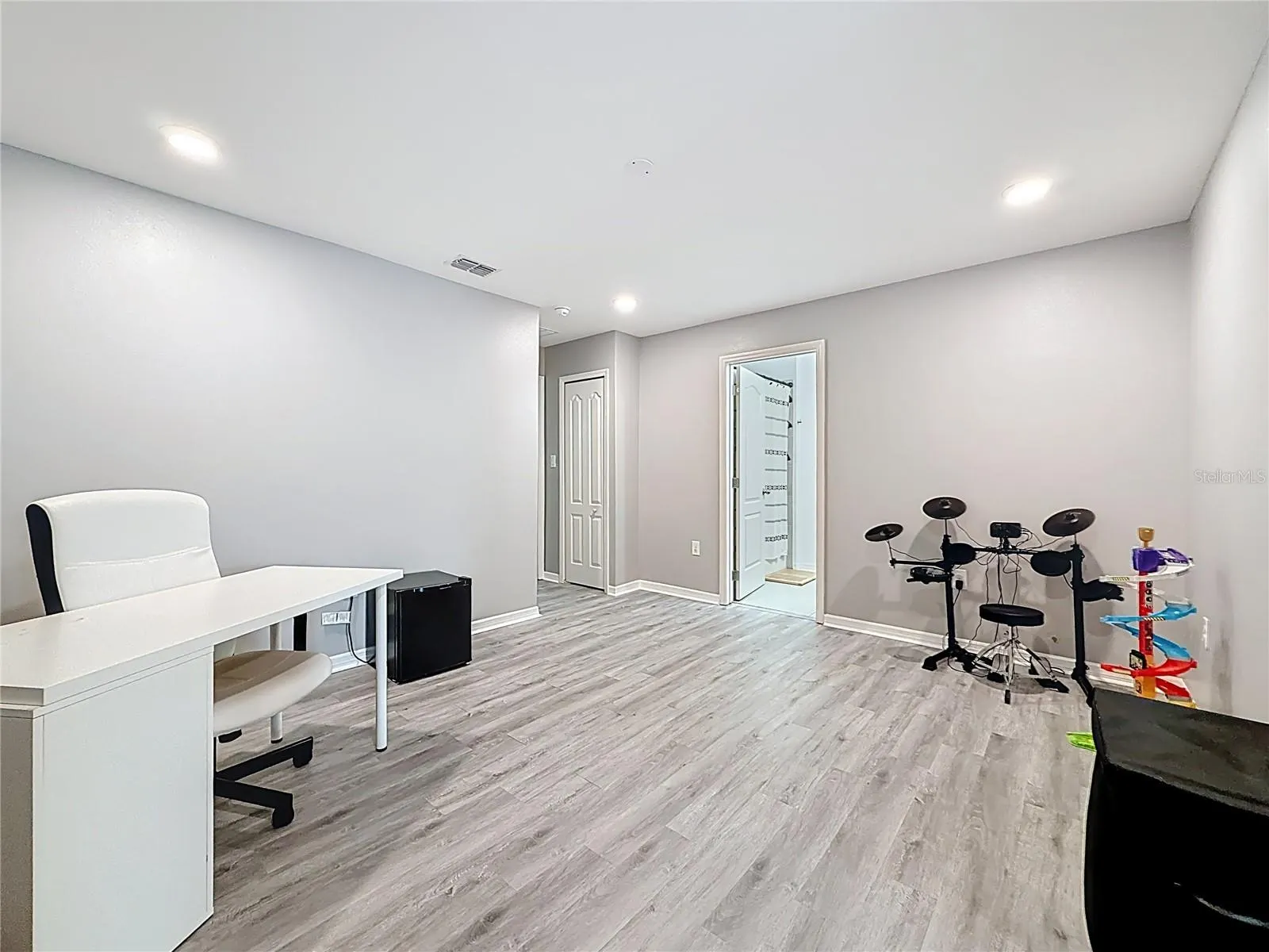 3745 WOODBURY HILL LOOP
